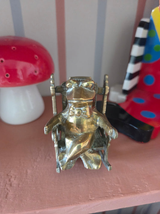 Lucky Frog in Armchair Ornament