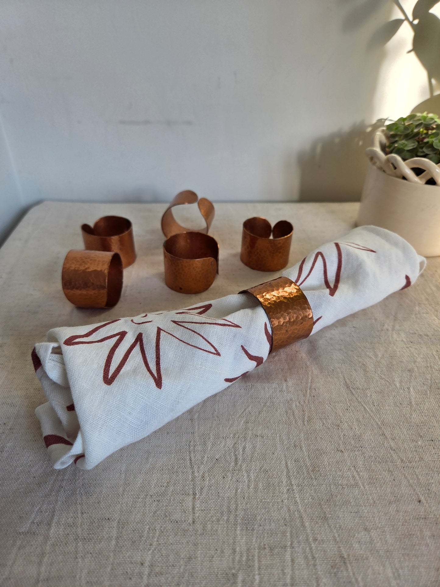 6 Hammered Copper Vintage Napkin Rings