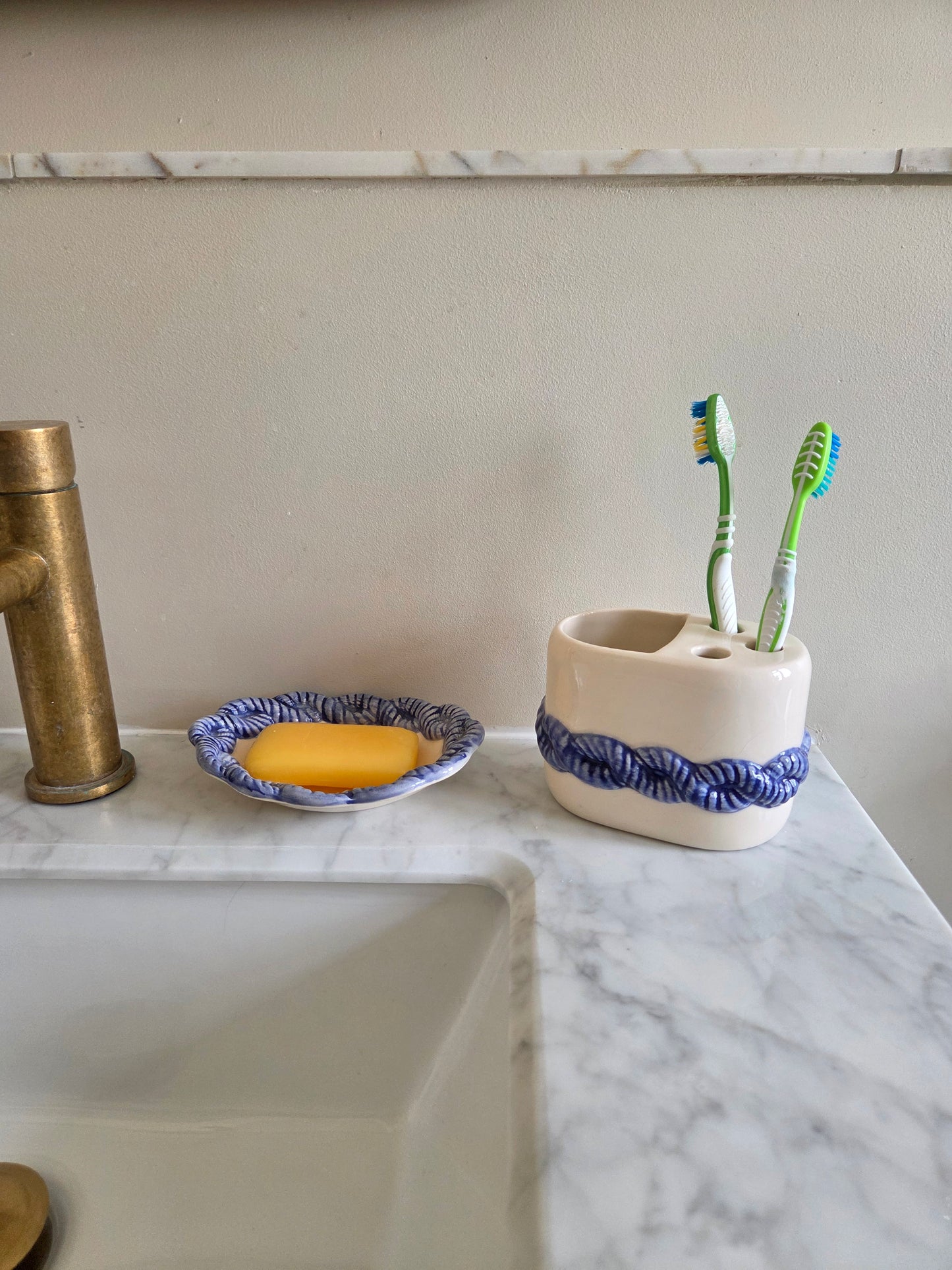 Portugese Majolica Soap Dish