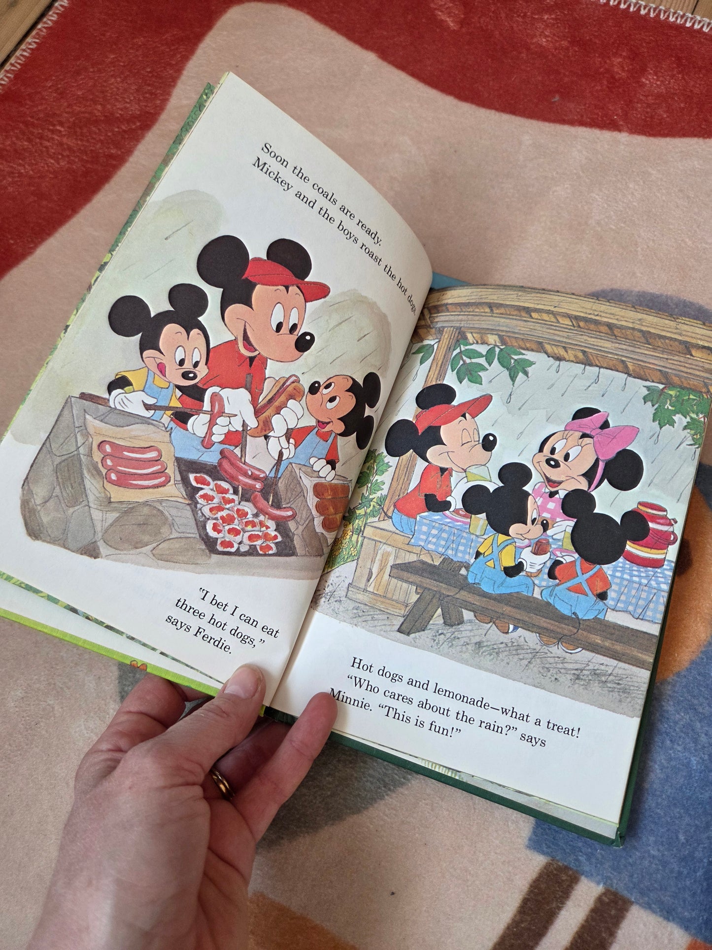 Walt Disney's Wonderful World of Reading - Vintage Chidlren's Books