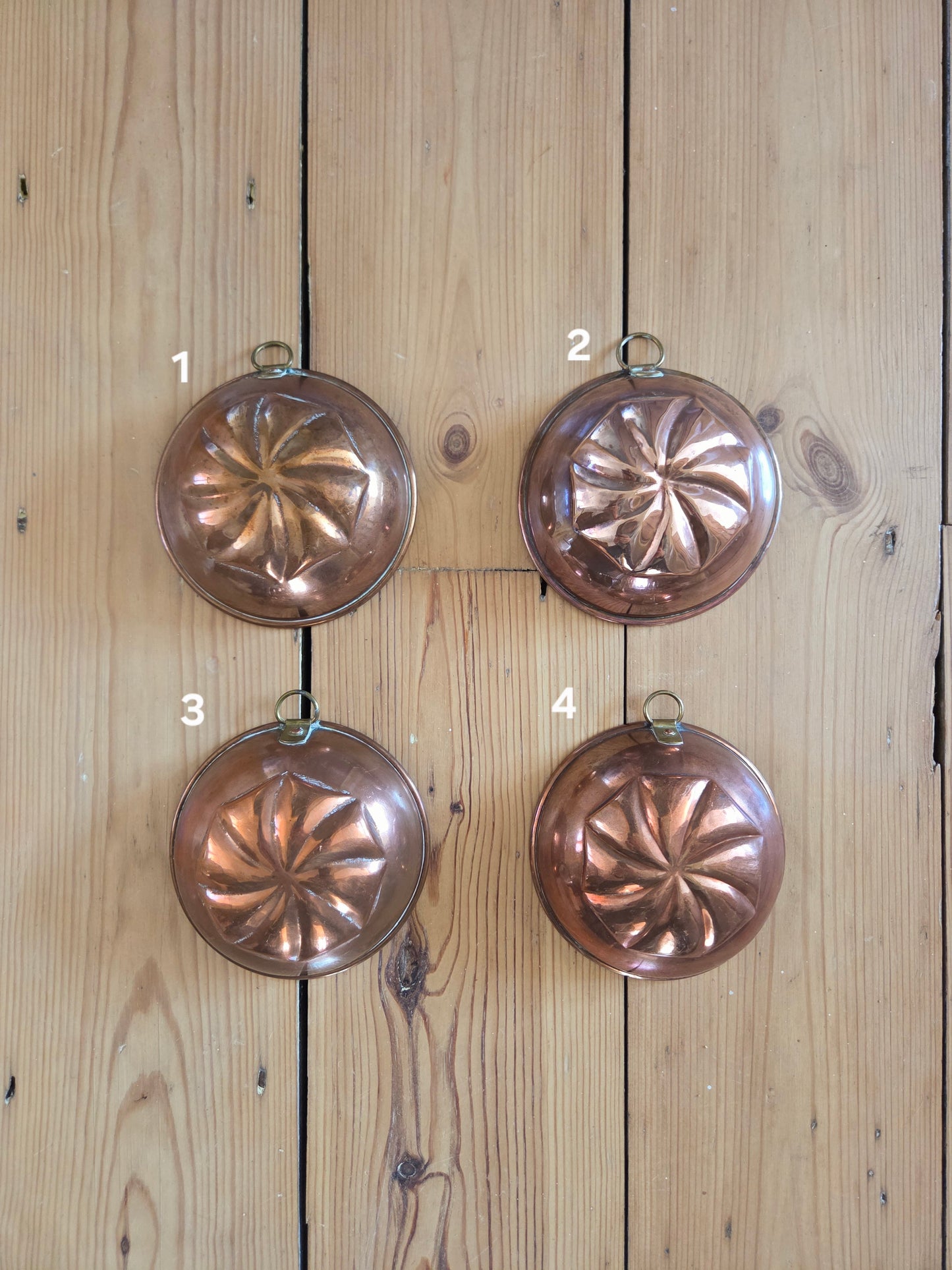 Vintage Swedish Copper Mould - Small Swirl