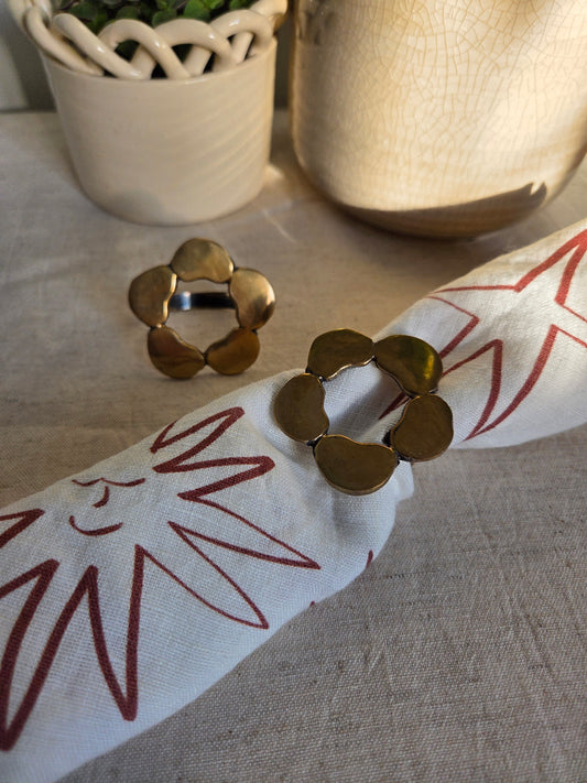 A Pair of 2 Brass Flower Vintage Napkin Rings