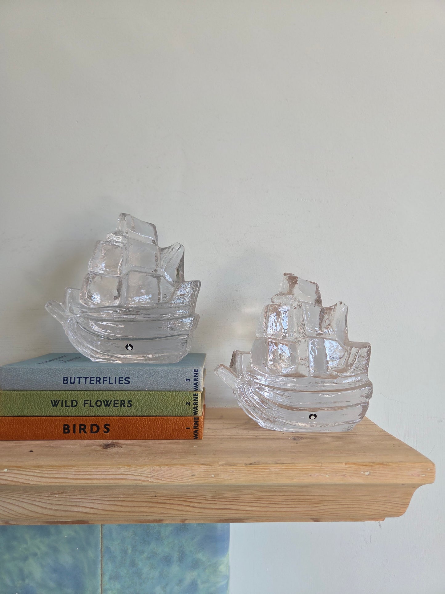 Pair of Vintage Art Glass Boats by Pukeberg Sweden